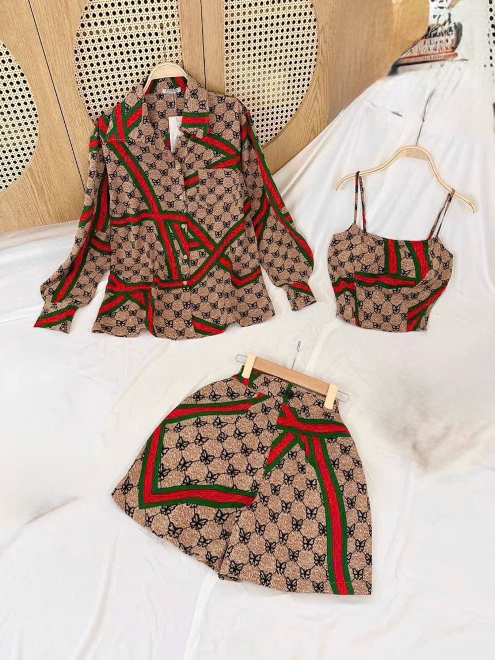 Beige Patterned Circle Short with Green & Red Stripe Trim
